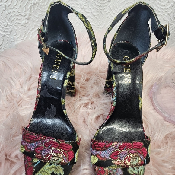 Guess Black Heels with Ankle Strap and Open Toe - Picture 5 of 5